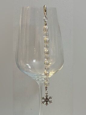 Christmas SNOWFLAKE charm keychain or purse charm!